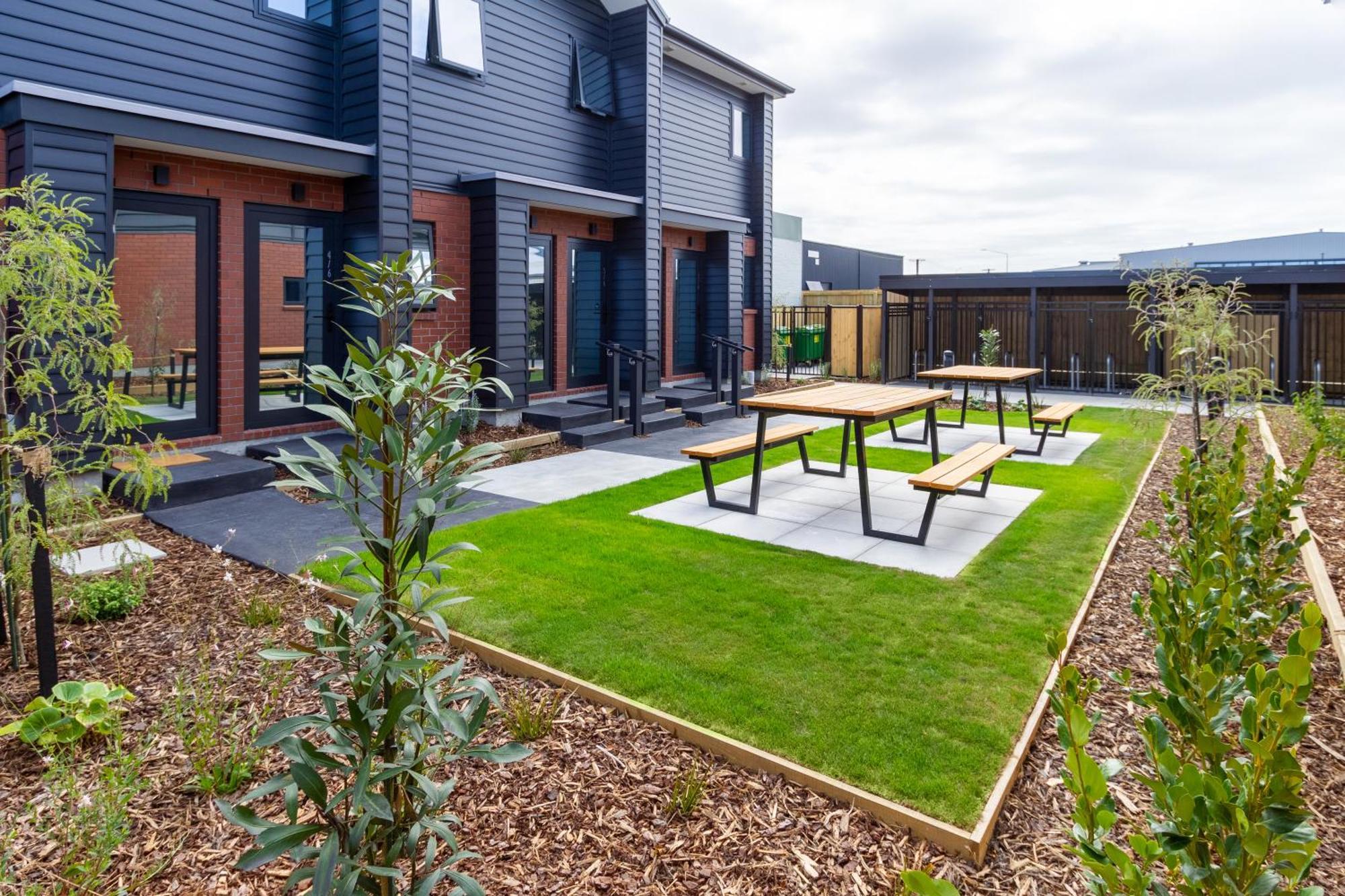 Prime Locale: Studio With Balcony Christchurch Bagian luar foto